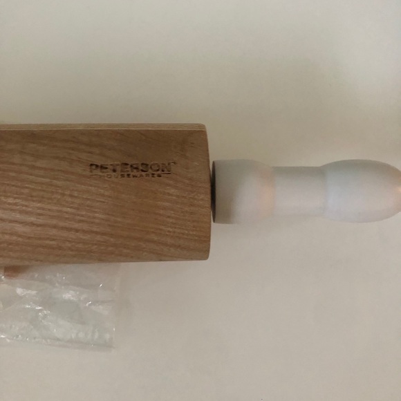 Wooden Rolling Pin w/stand - Picture 8 of 9